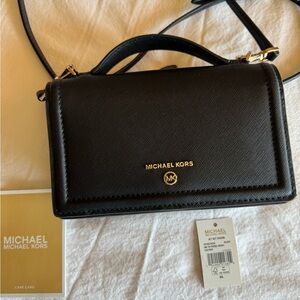 Michaal Kors Jet Set Small Logo Smartphone Convertible Crossbody